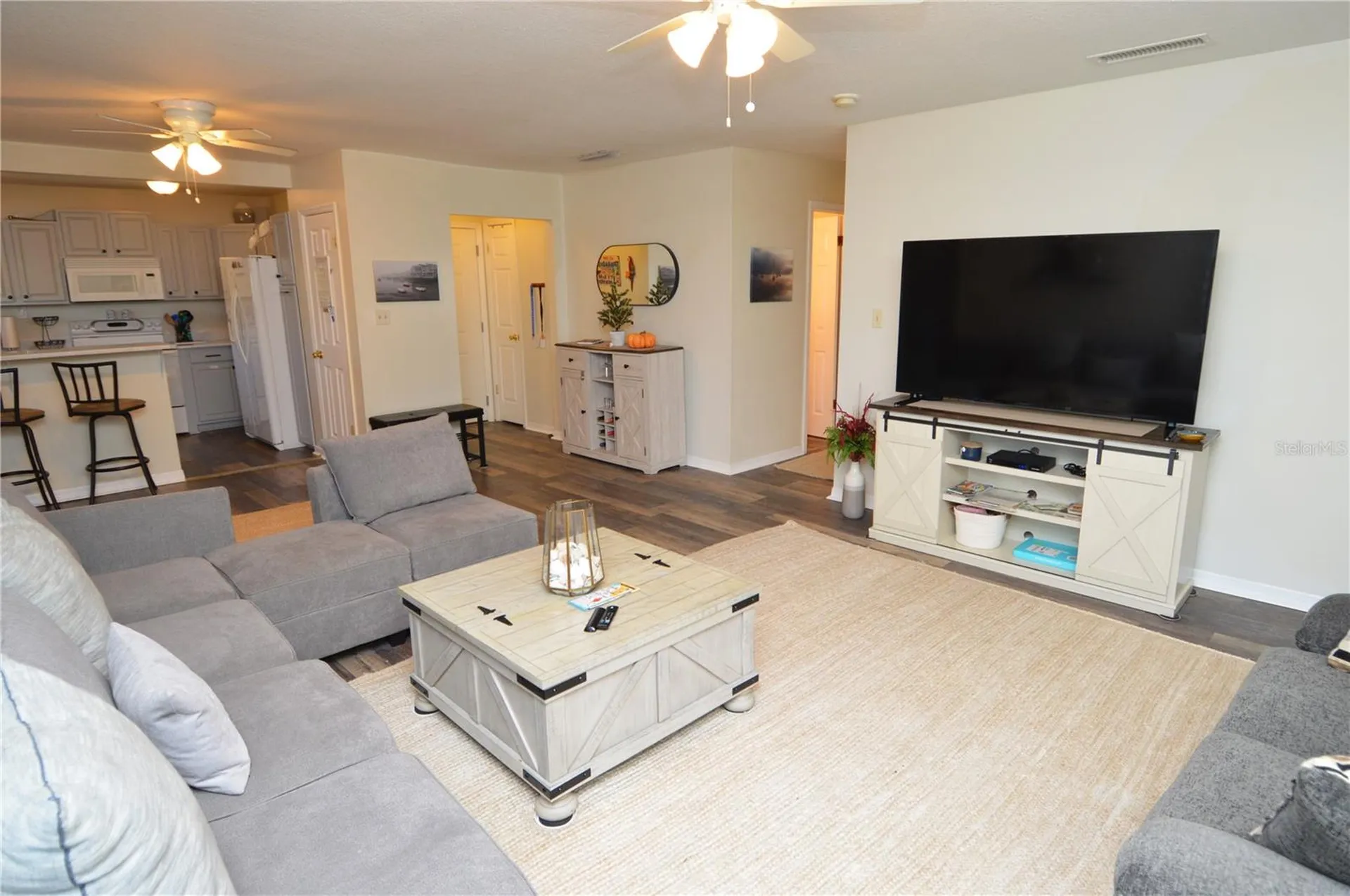 121 Seahorse Drive SE St Petersburg FL 33705