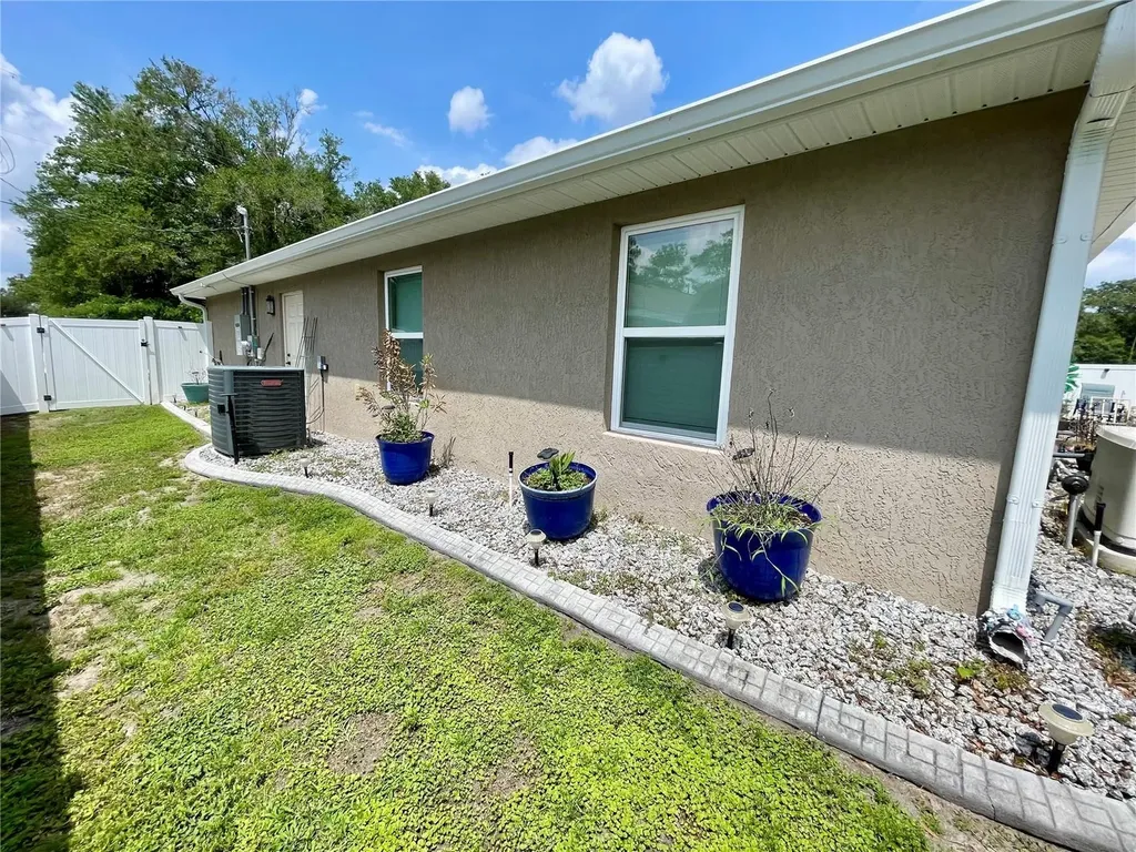 3920 SE 142nd Street Summerfield FL 34491