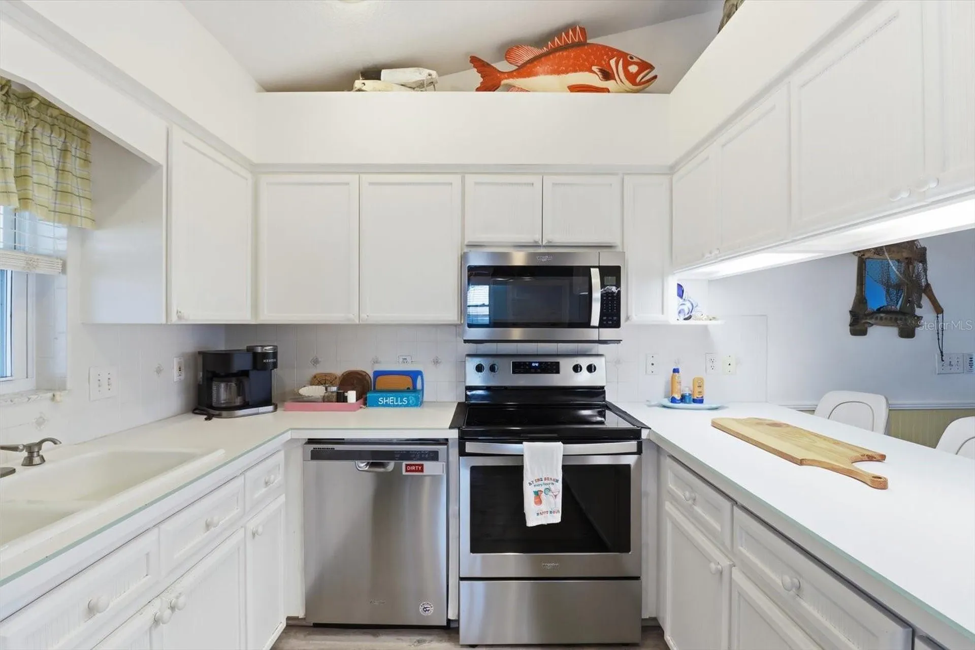 2882 N Comanche Point Crystal River FL 34429