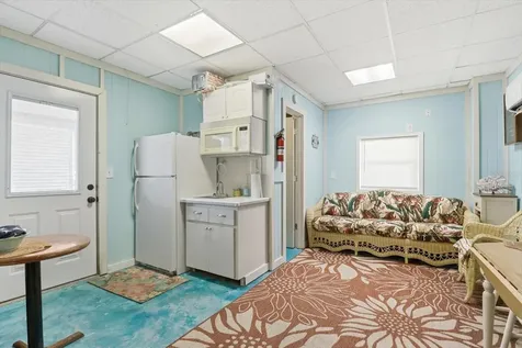 2882 N Comanche Point Crystal River FL 34429