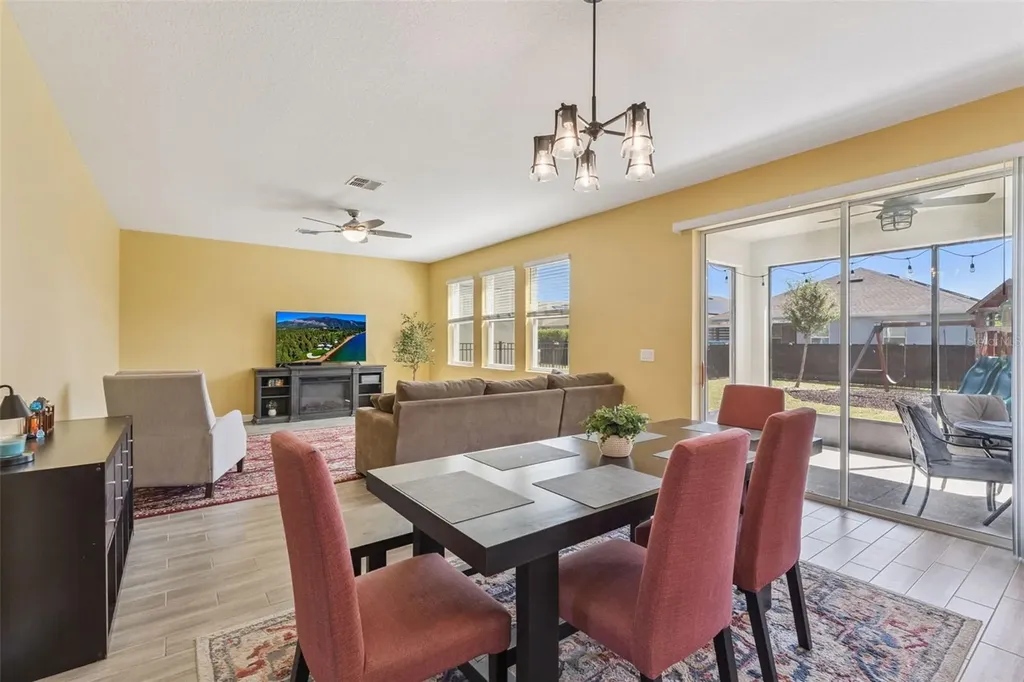 11533 Rhyme Avenue Orlando FL 32832