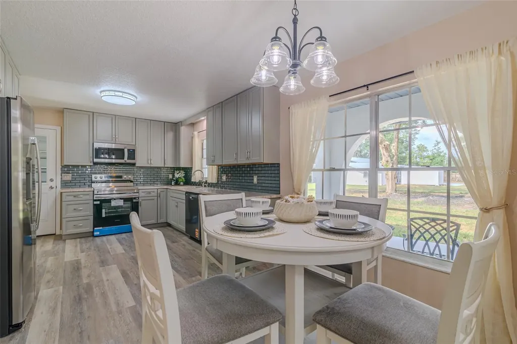 6875 NE 25th Avenue Ocala FL 34479