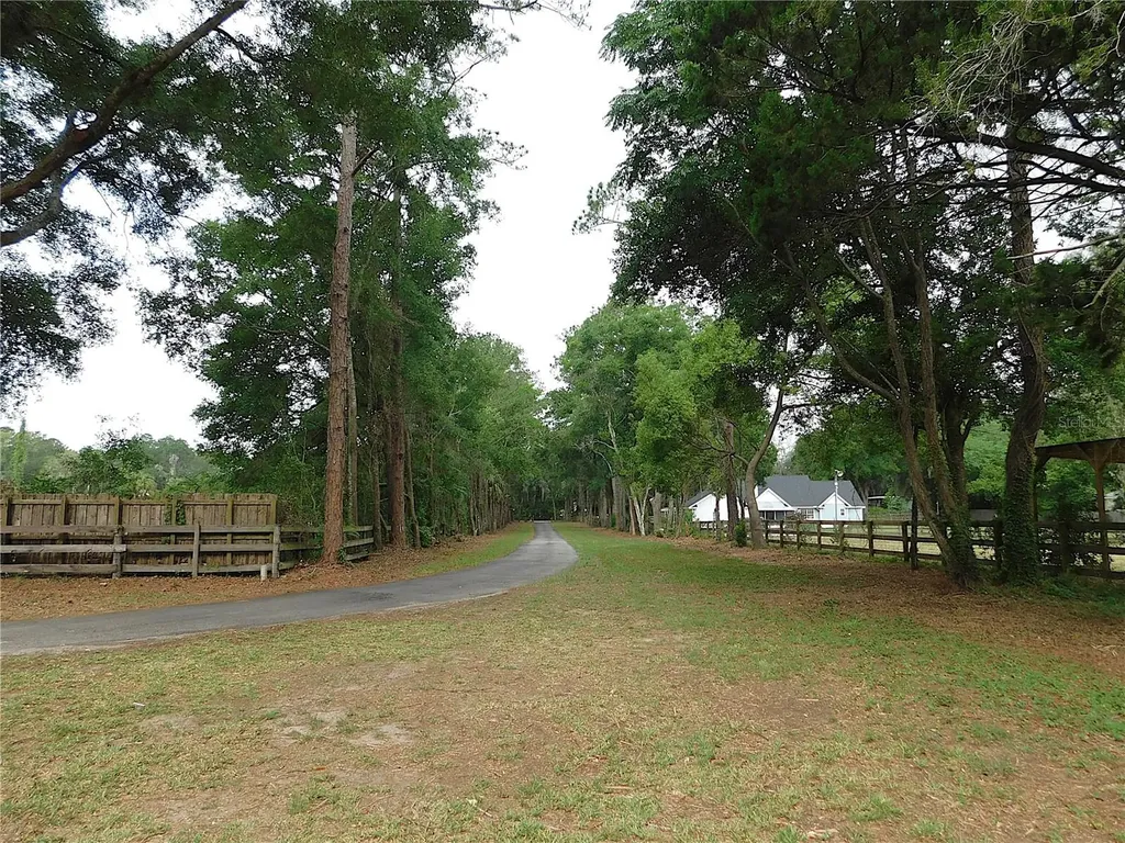 6875 NE 25th Avenue Ocala FL 34479