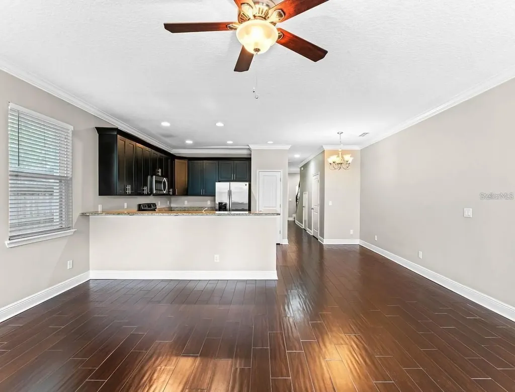 2544 Mayer Street Orlando FL 32806