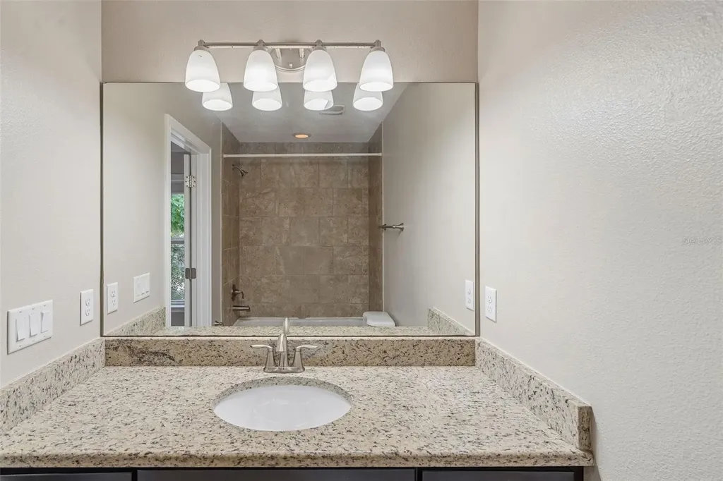 2544 Mayer Street Orlando FL 32806