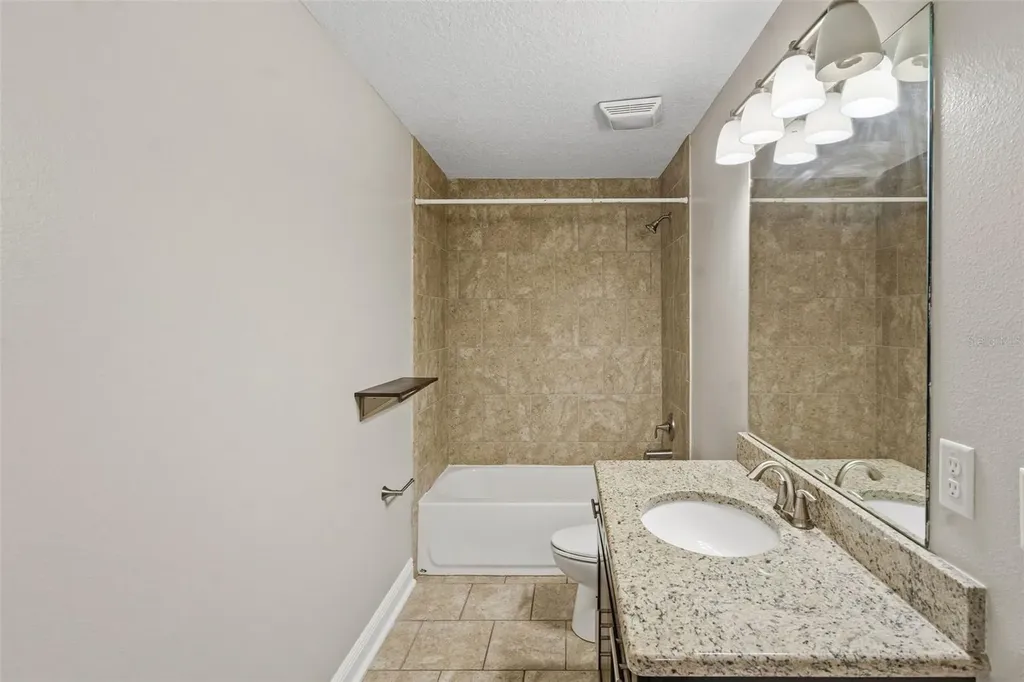 2544 Mayer Street Orlando FL 32806