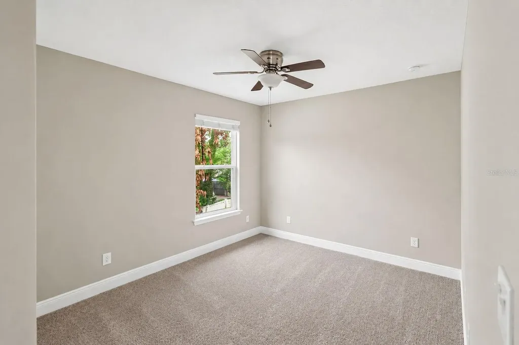 2544 Mayer Street Orlando FL 32806