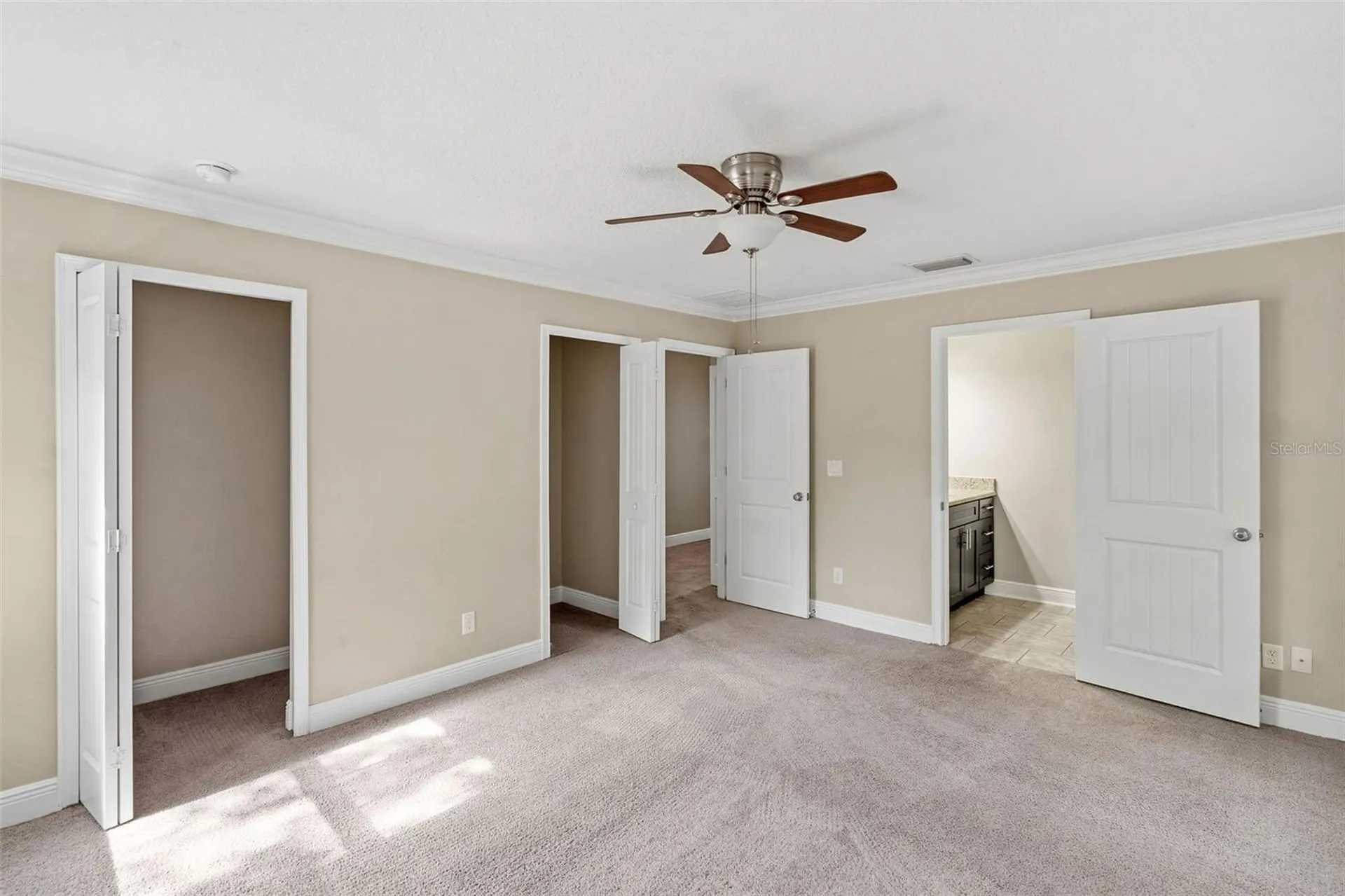 2544 Mayer Street Orlando FL 32806