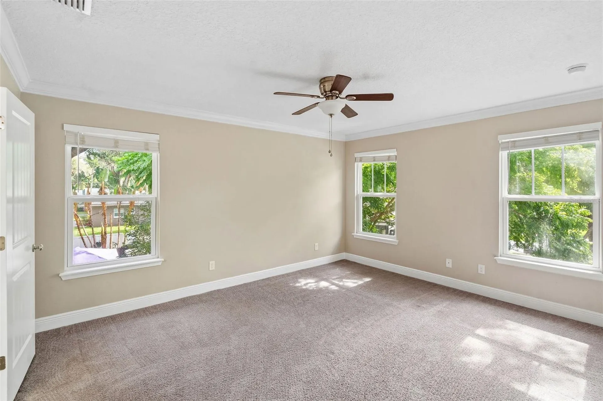 2544 Mayer Street Orlando FL 32806