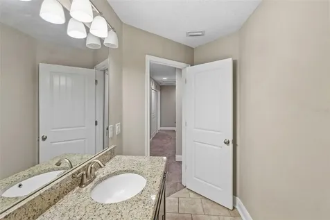 2544 Mayer Street Orlando FL 32806
