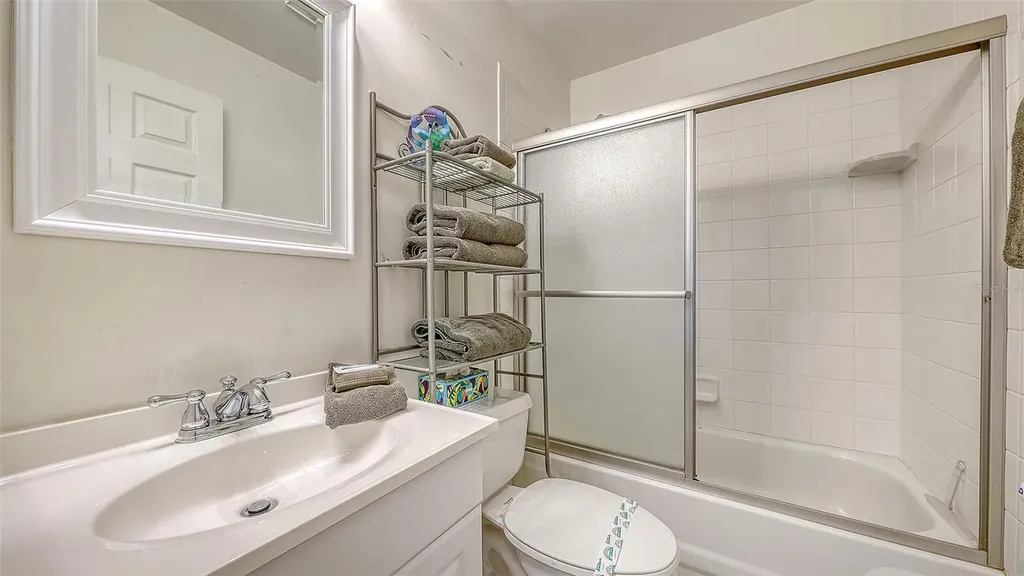 8370 Wingate Drive Sarasota FL 34238