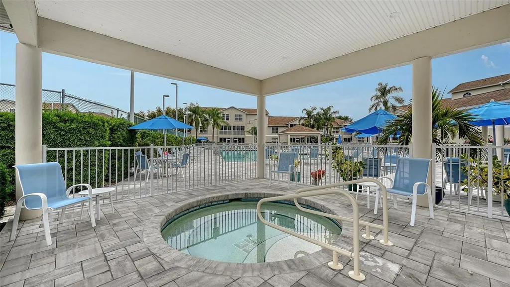 8370 Wingate Drive Sarasota FL 34238