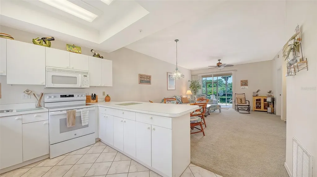 8370 Wingate Drive Sarasota FL 34238