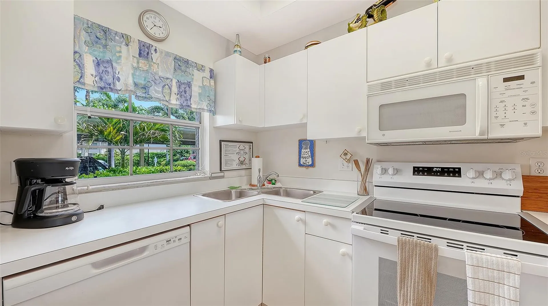 8370 Wingate Drive Sarasota FL 34238