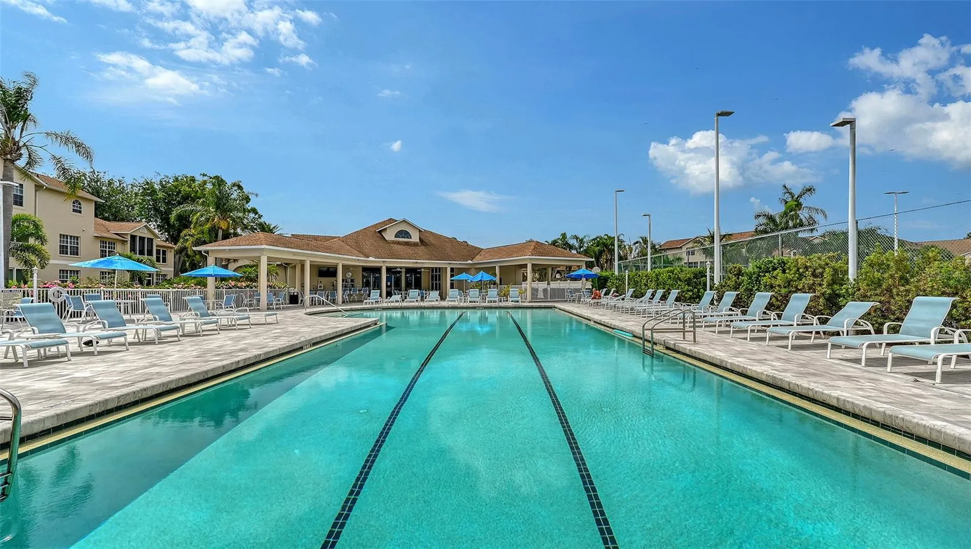 8370 Wingate Drive Sarasota FL 34238