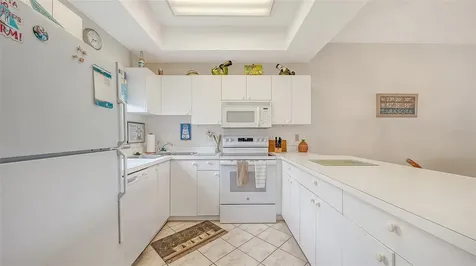 8370 Wingate Drive Sarasota FL 34238