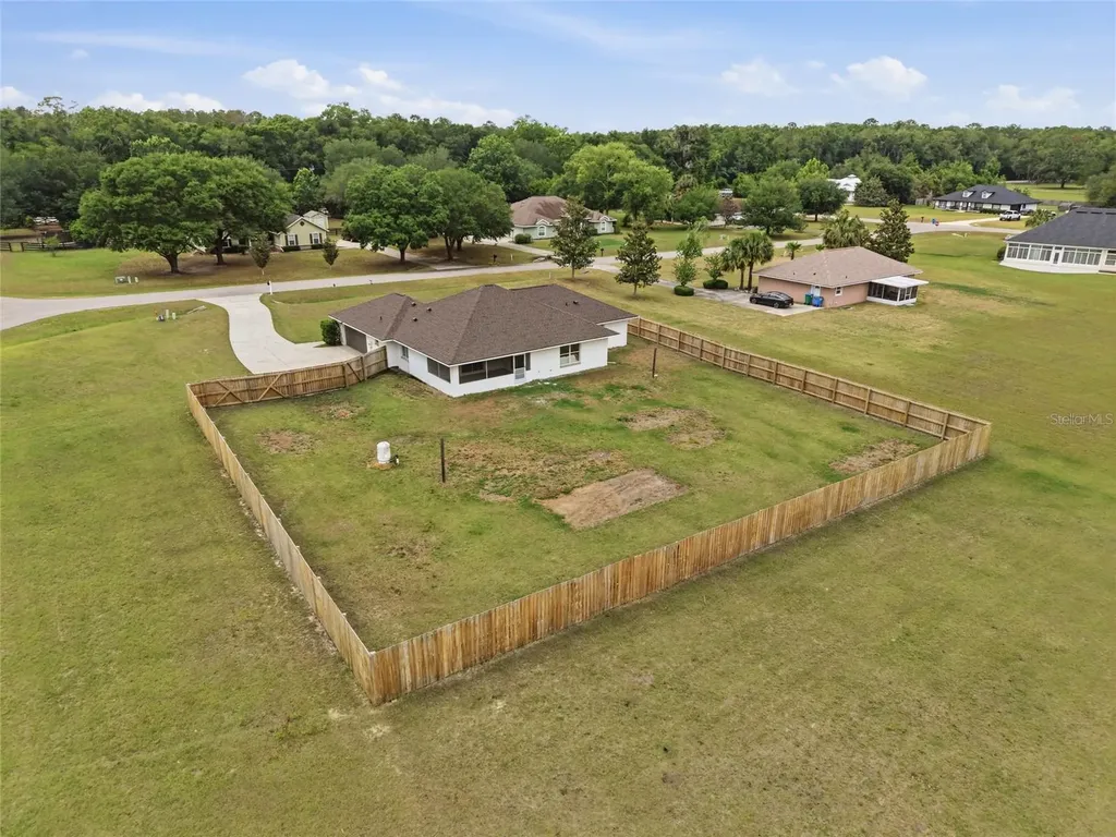 15857 NW 249th Terrace High Springs FL 32643