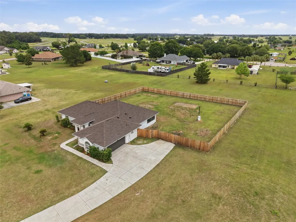 15857 NW 249th Terrace High Springs FL 32643