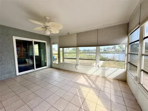 7607 Vienna Lane Port Richey FL 34668