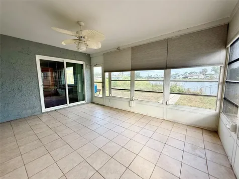 7607 Vienna Lane Port Richey FL 34668