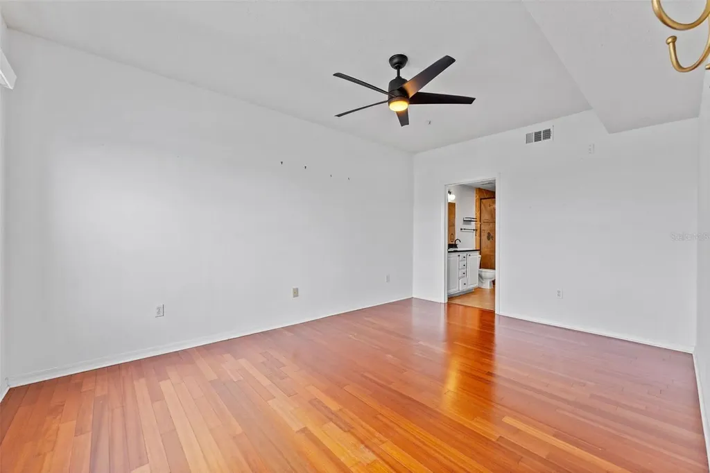 501 Knights Run Avenue Tampa FL 33602