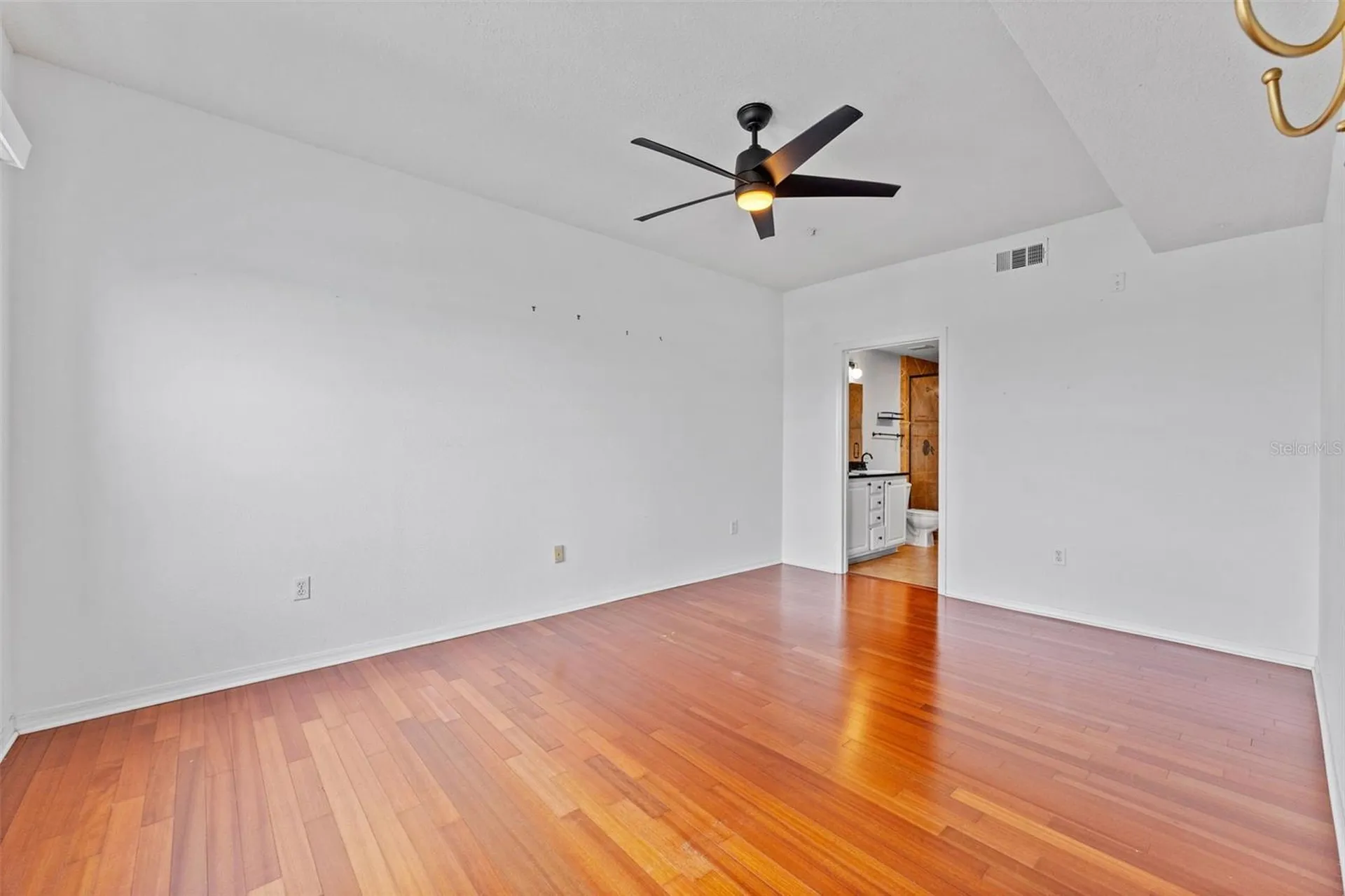 501 Knights Run Avenue Tampa FL 33602