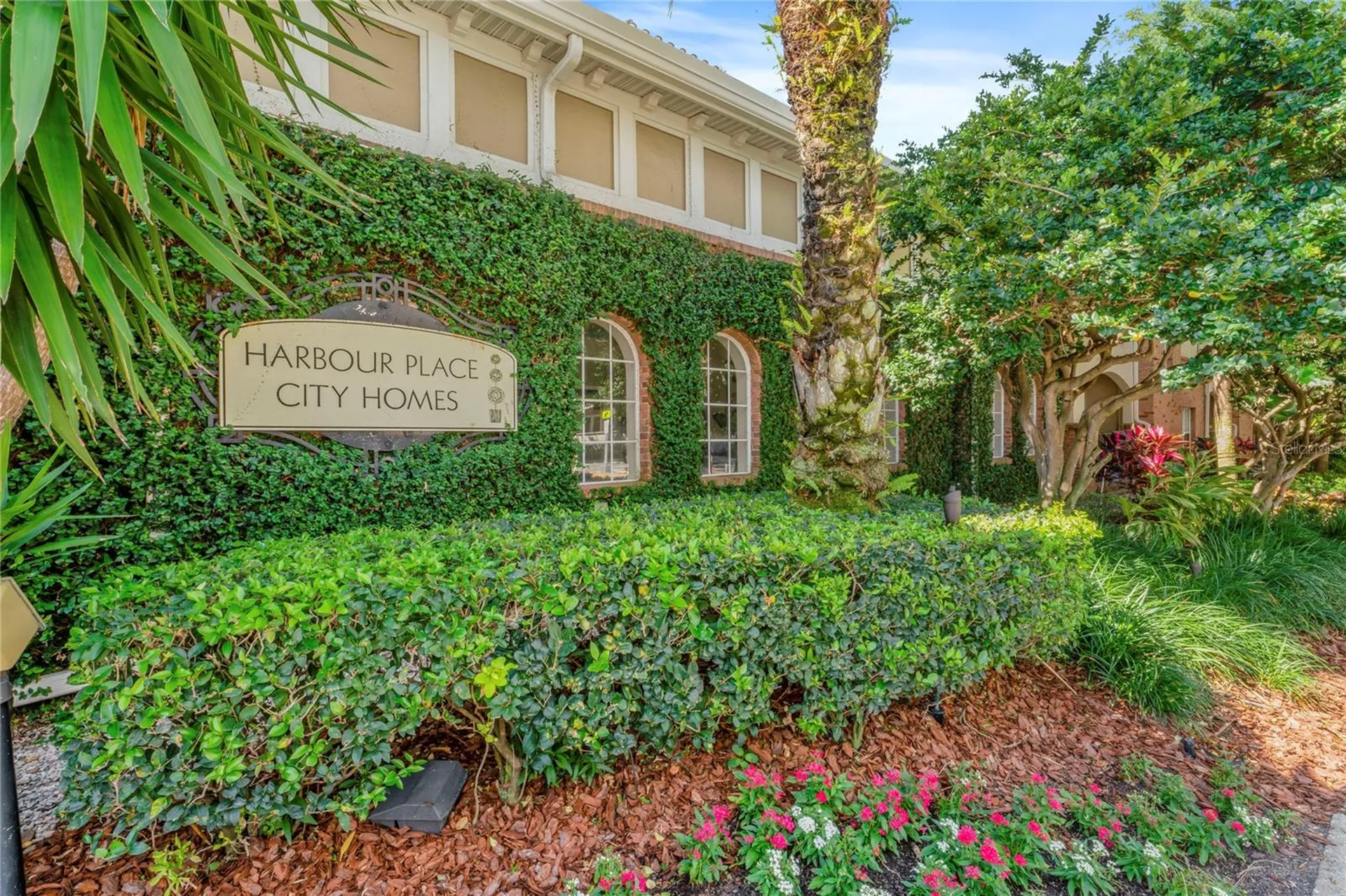 501 Knights Run Avenue Tampa FL 33602