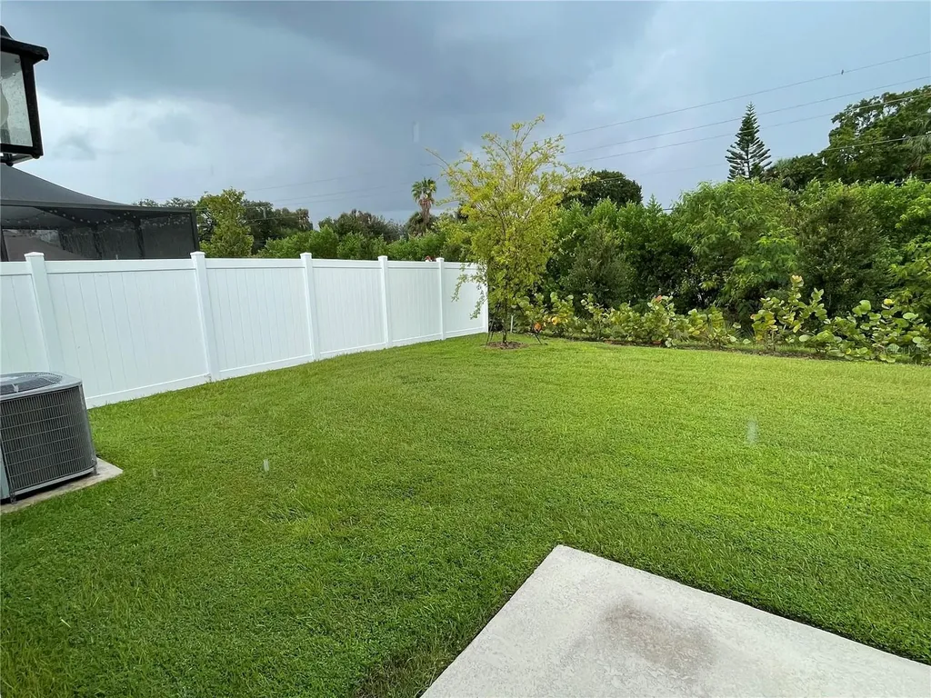 972 Ocean Spray Drive Ruskin FL 33570