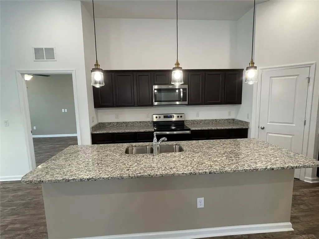 972 Ocean Spray Drive Ruskin FL 33570