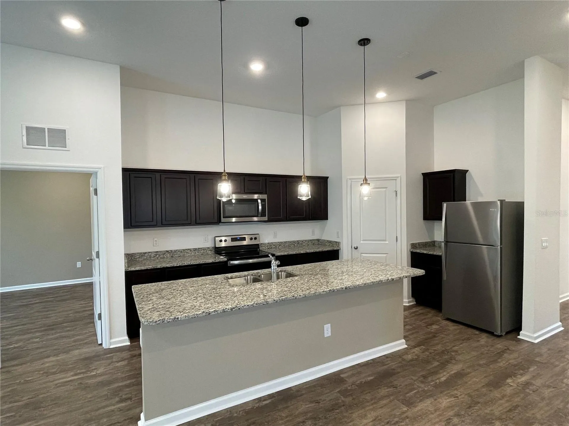 972 Ocean Spray Drive Ruskin FL 33570