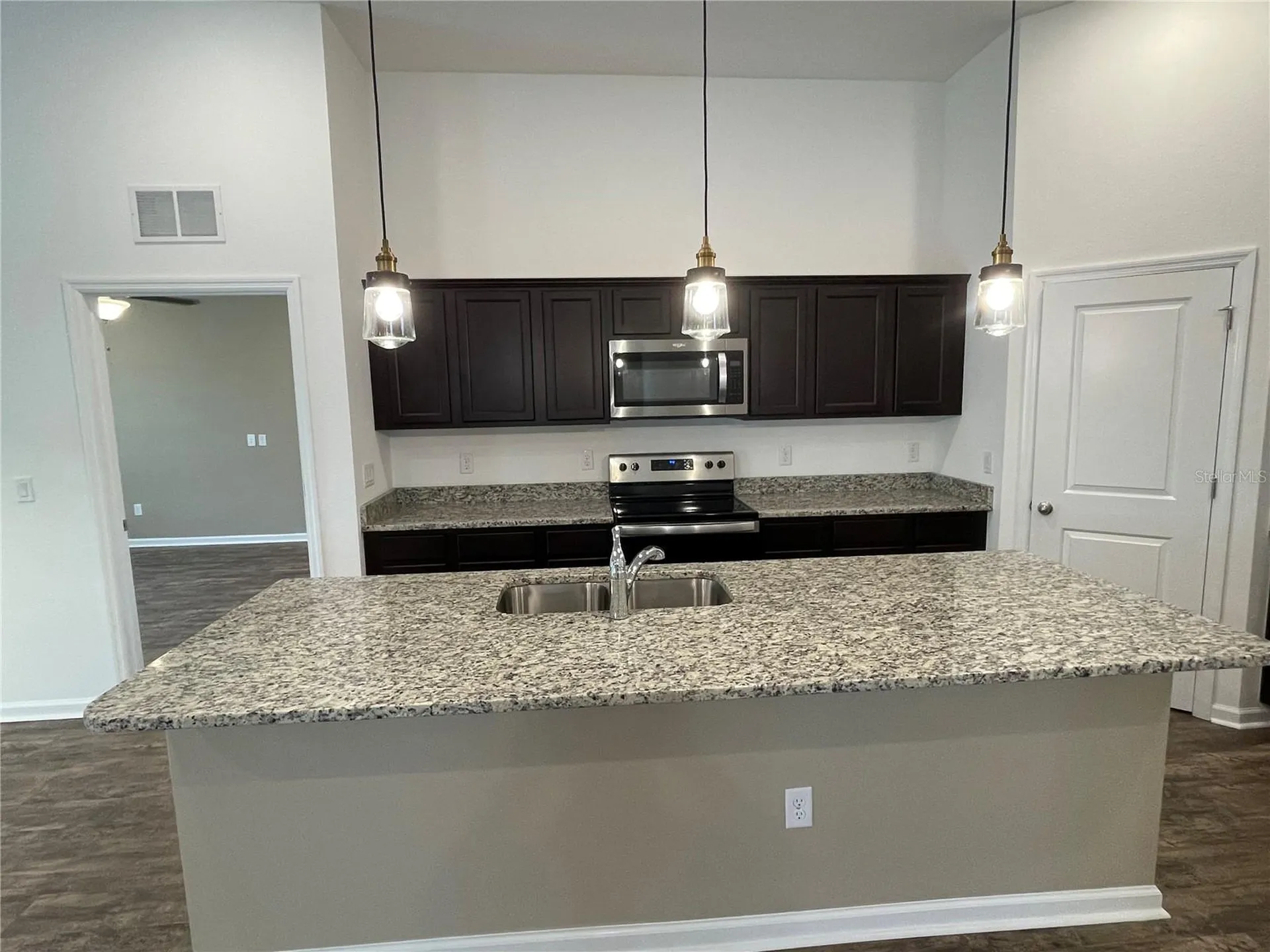 972 Ocean Spray Drive Ruskin FL 33570
