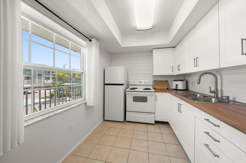 948 Virginia Street Dunedin FL 34698