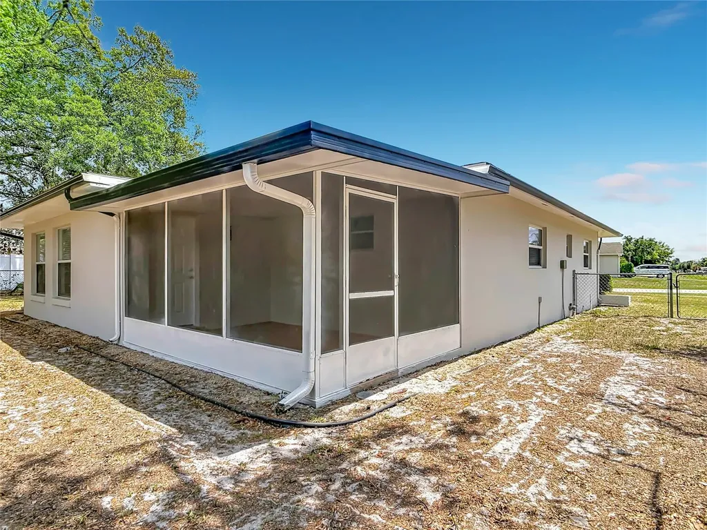 930 Troy Drive Deltona FL 32725