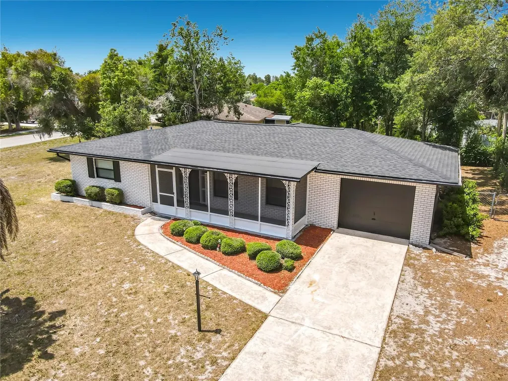 930 Troy Drive Deltona FL 32725