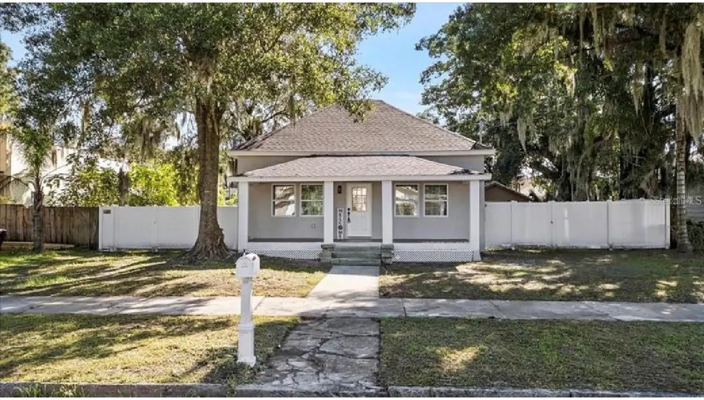 506 N Warnell Street Plant City FL 33563