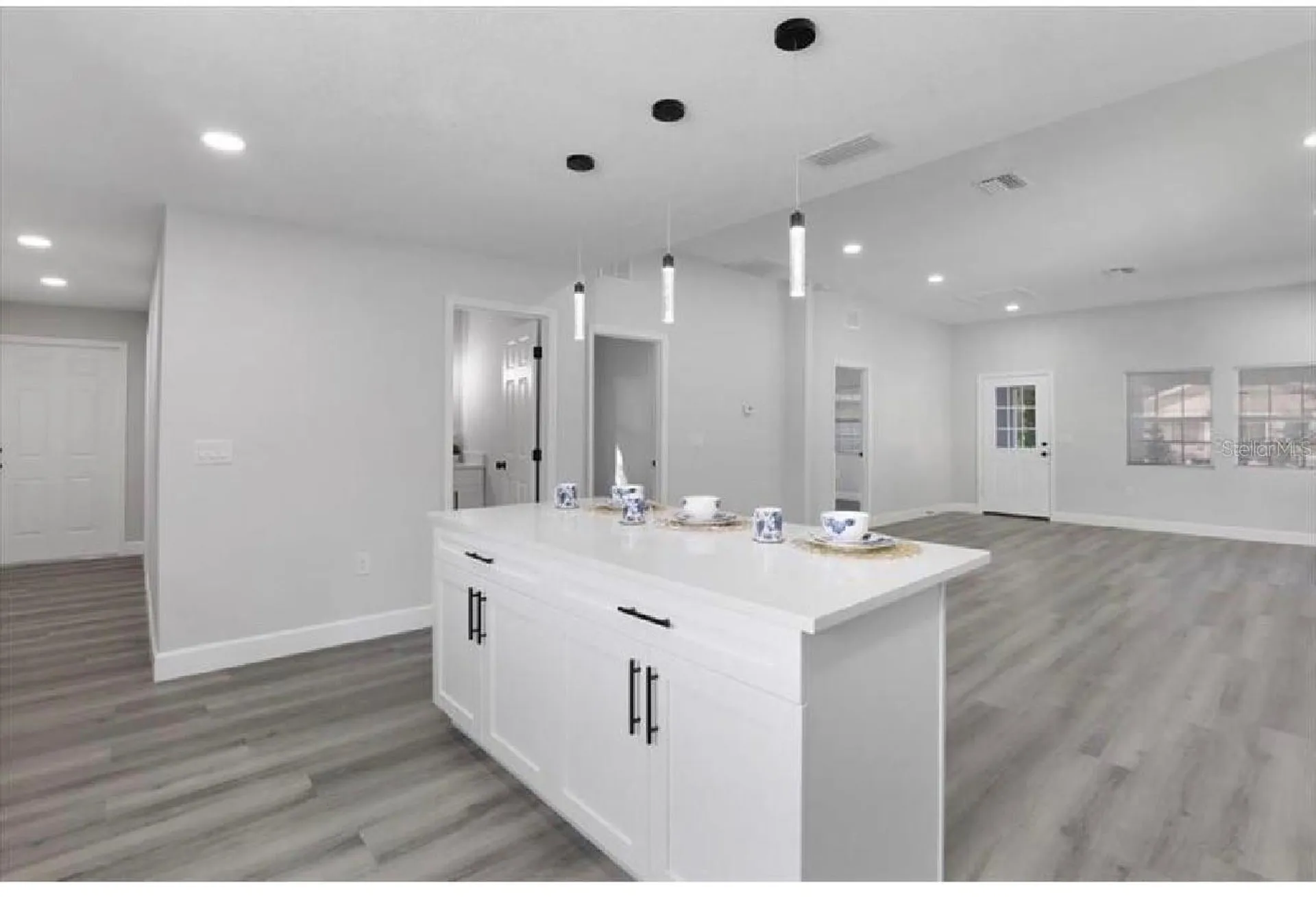 506 N Warnell Street Plant City FL 33563