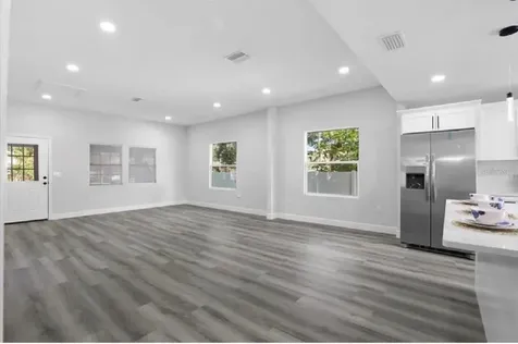 506 N Warnell Street Plant City FL 33563