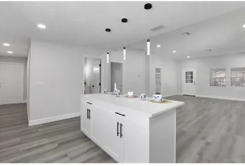 506 N Warnell Street Plant City FL 33563