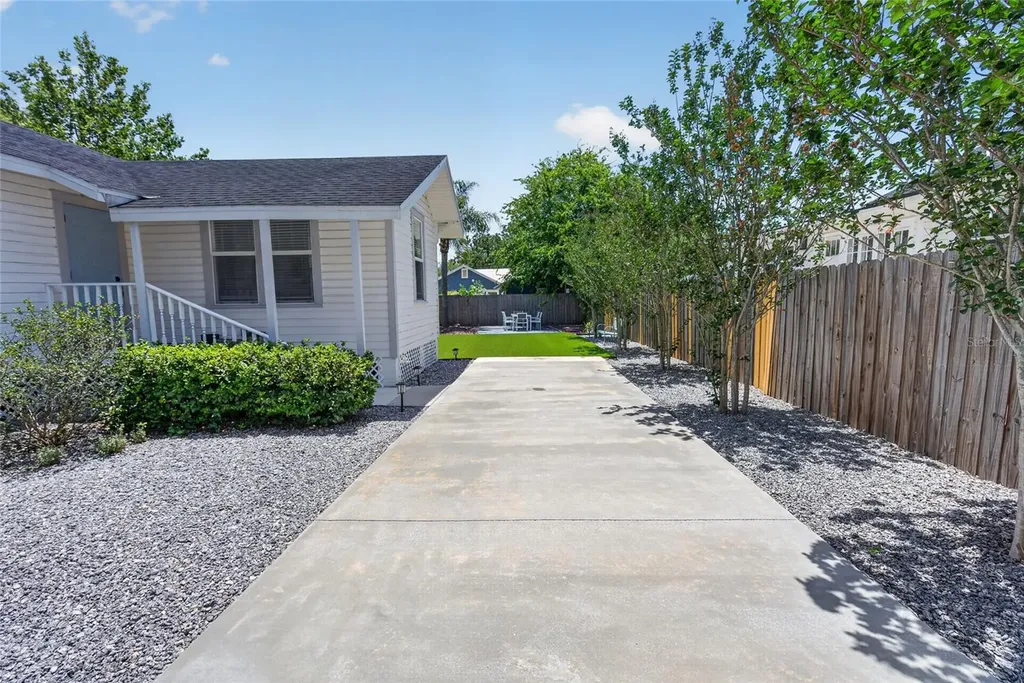 839 E Lime Street Lakeland FL 33801