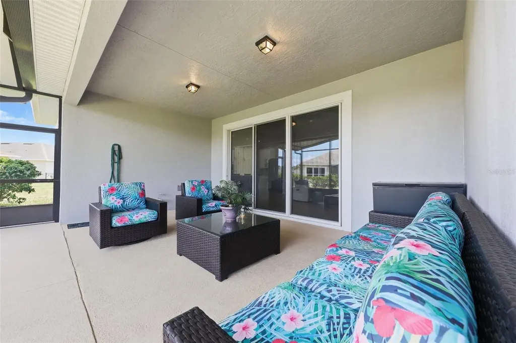 454 Colony Orchard Court Kissimmee FL 34759