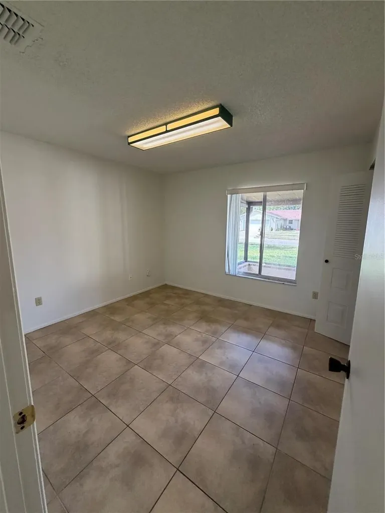 5120 Lazy Lake Circle Orlando FL 32821