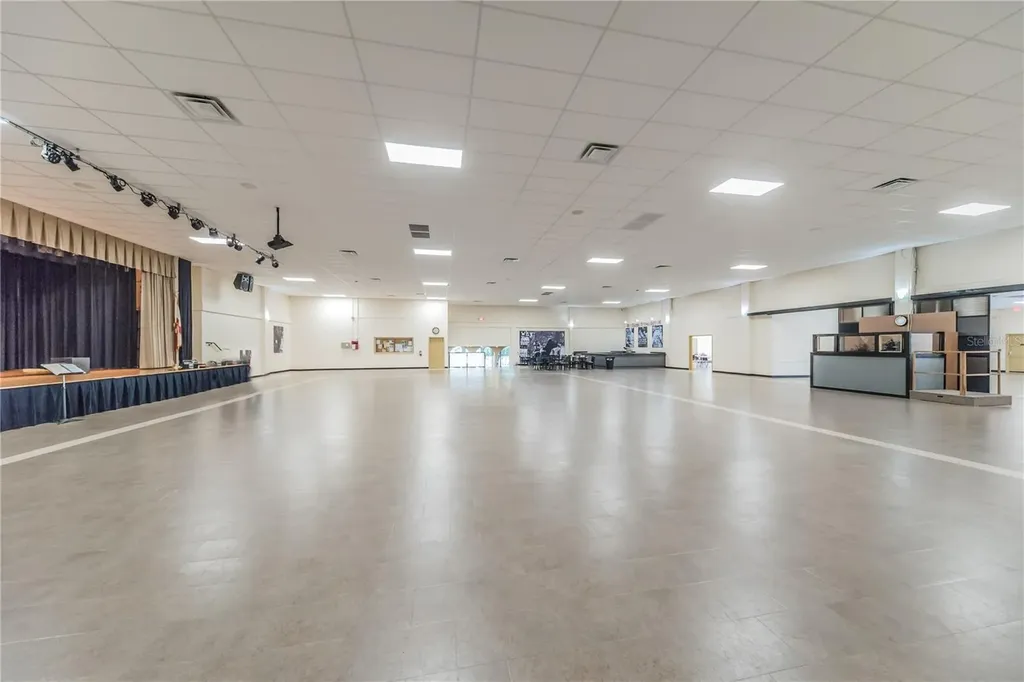2040 World Parkway Boulevard Clearwater FL 33763