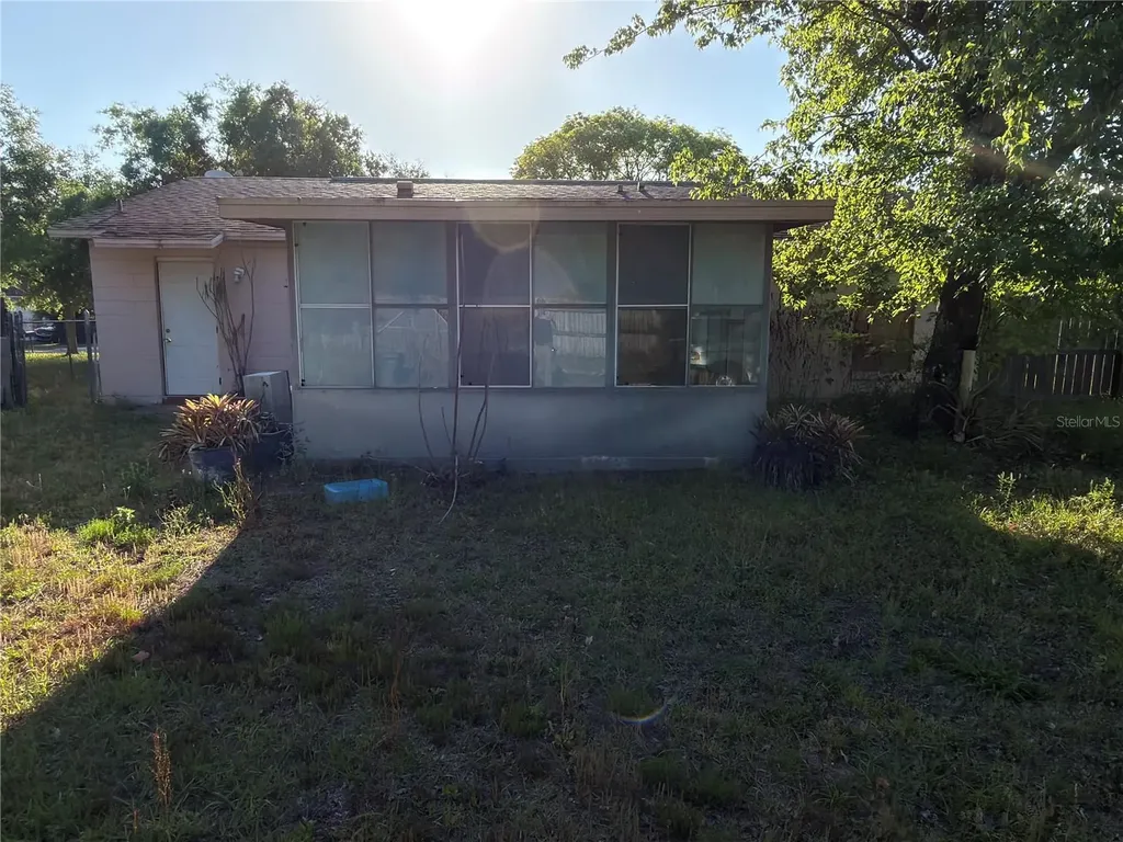 3002 Colorado Avenue Orlando FL 32826
