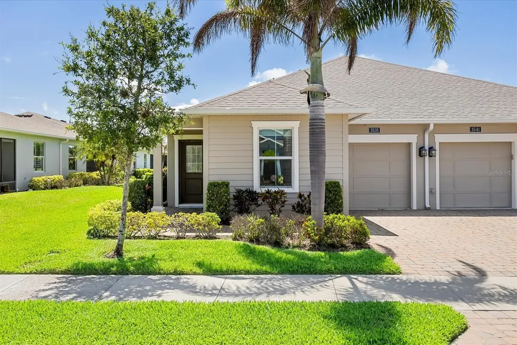 3535 Cherry Palm Court Vero Beach FL 32966
