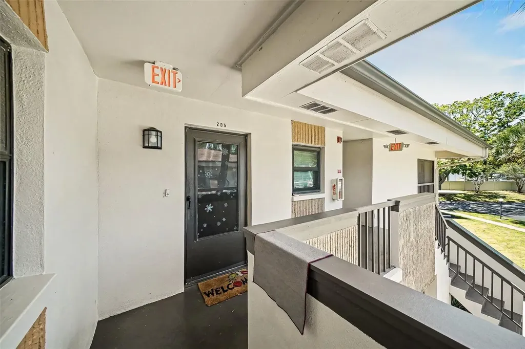 2700 Nebraska Avenue Palm Harbor FL 34684