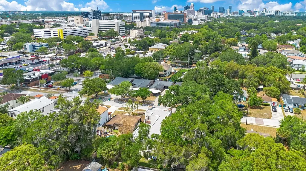 136 E Esther Street Orlando FL 32806