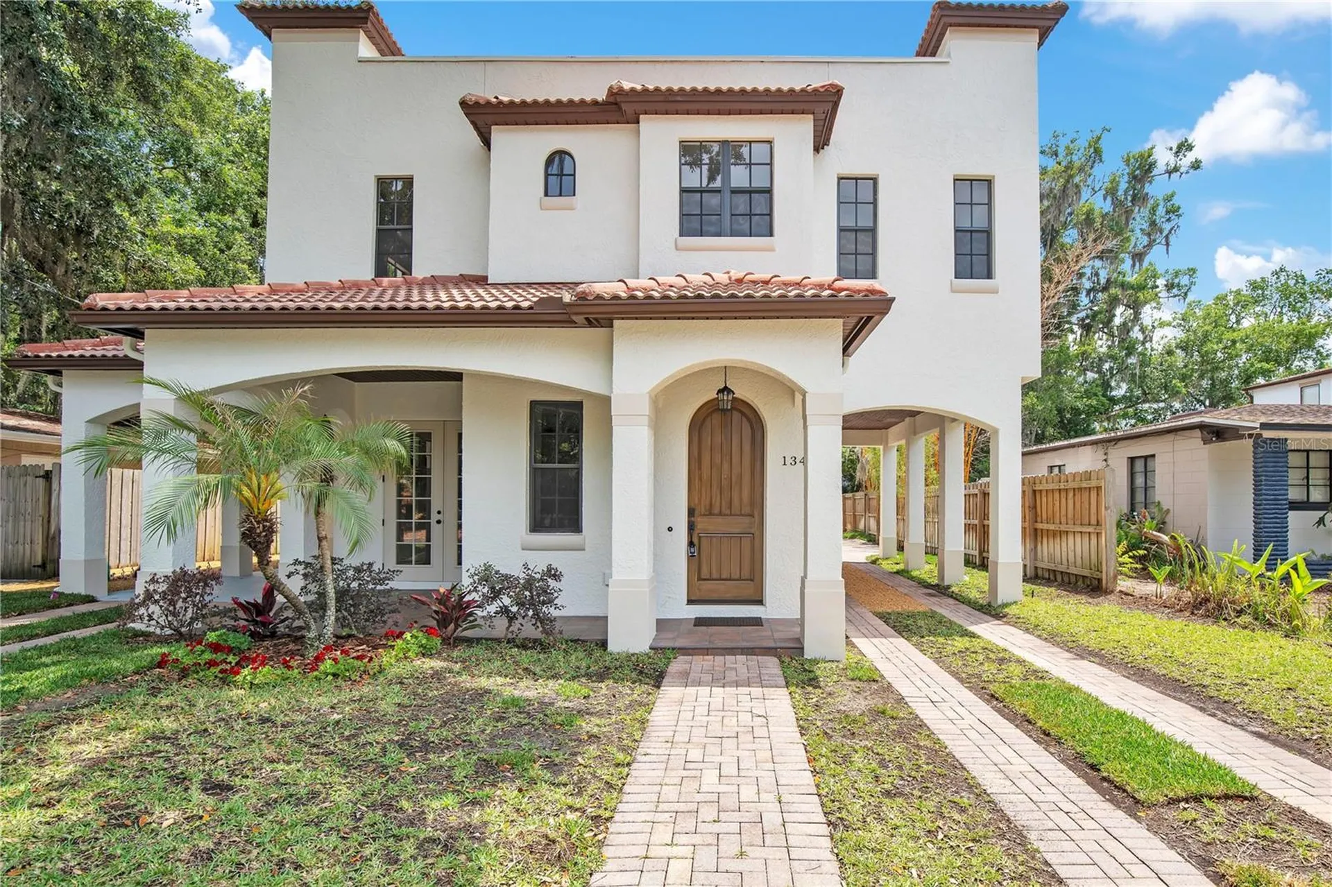 136 E Esther Street Orlando FL 32806