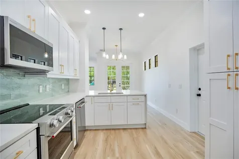 136 E Esther Street Orlando FL 32806