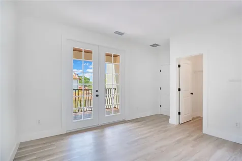 136 E Esther Street Orlando FL 32806