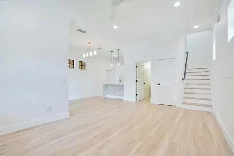 136 E Esther Street Orlando FL 32806